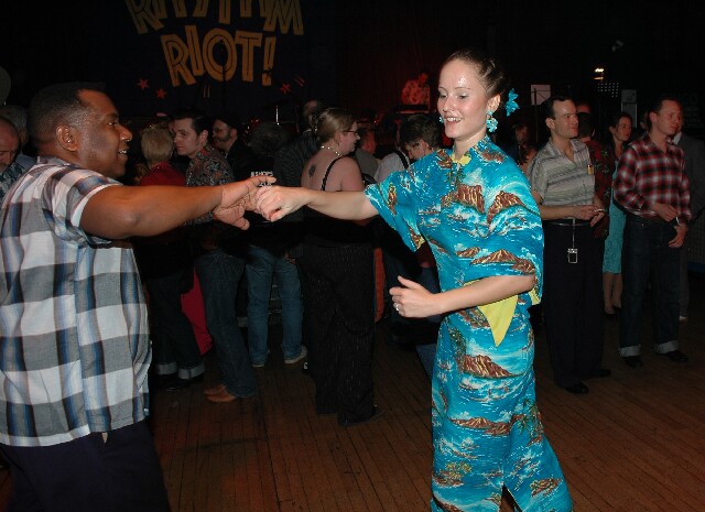 min 2006 11 26 riot 371